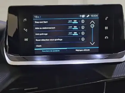 Photo 52 Peugeot 2008  PureTech 130 S&S EAT8