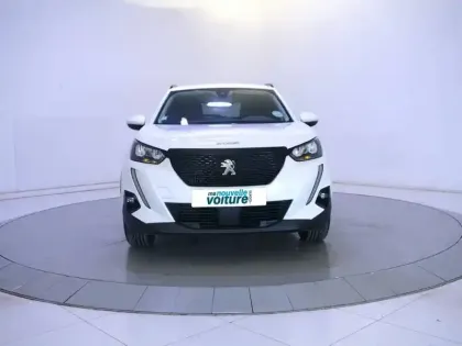 Photo 33 Peugeot 2008  PureTech 130 S&S EAT8