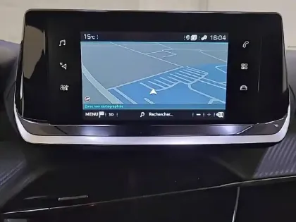 Photo 18 Peugeot 2008  PureTech 130 S&S EAT8