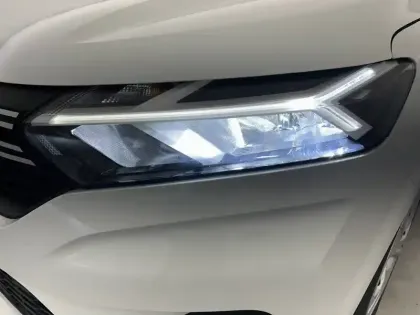 Photo 37 Dacia Sandero  SCe 65