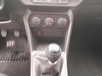 Photo 11 Dacia Sandero  SCe 65