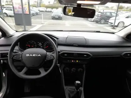 Photo 9 Dacia Sandero  SCe 65