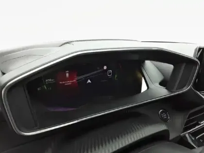 Photo 9 Peugeot 208  PureTech 100 S&S EAT8