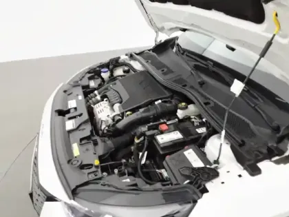 Photo 14 Peugeot 208  PureTech 100 S&S EAT8