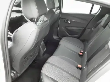 Photo 11 Peugeot 208  PureTech 100 S&S EAT8