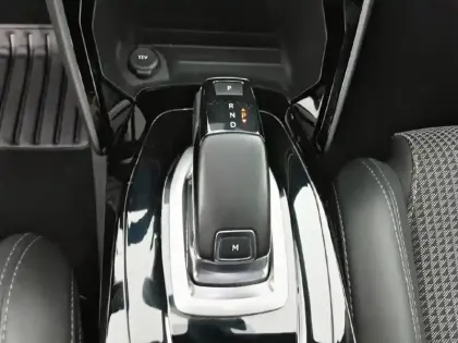 Photo 13 Peugeot 208  PureTech 100 S&S EAT8