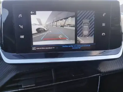 Photo 22 Peugeot 2008  PureTech 130 S&S EAT8