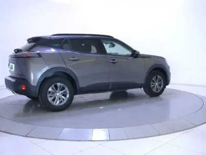 Photo 27 Peugeot 2008  PureTech 130 S&S EAT8