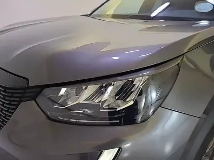 Photo 38 Peugeot 2008  PureTech 130 S&S EAT8