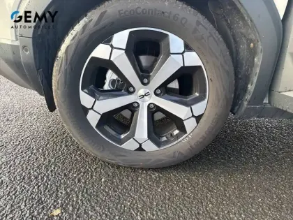 Photo 11 Dacia Duster  Hybrid 140