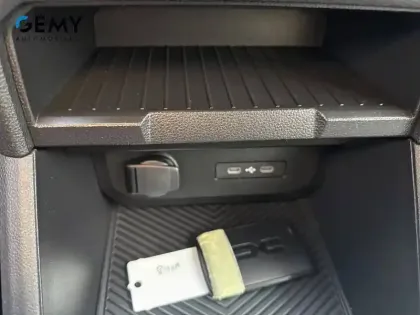 Photo 29 Dacia Duster  Hybrid 140