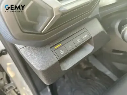 Photo 18 Dacia Duster  Hybrid 140