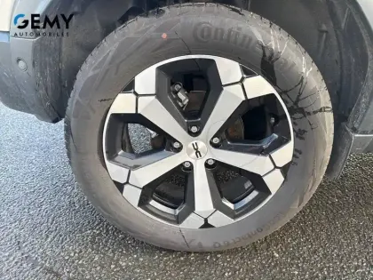 Photo 13 Dacia Duster  Hybrid 140