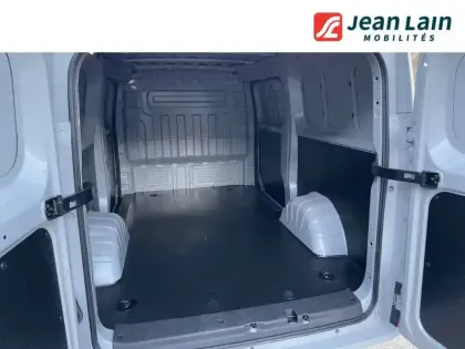 Photo 9 Maxus eDeliver5 E-DELIVER5 FOURGON L1H1 64 KWH