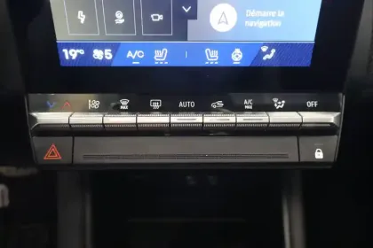 Photo 30 Renault Symbioz  E-Tech full hybrid 145