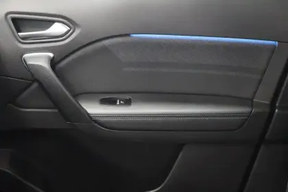 Photo 6 Renault Symbioz  E-Tech full hybrid 145