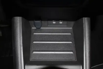 Photo 27 Renault Symbioz  E-Tech full hybrid 145