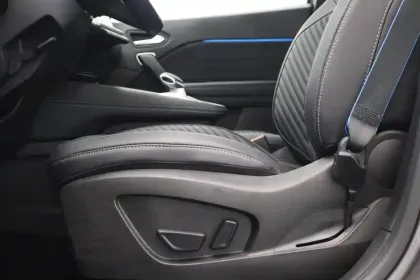 Photo 32 Renault Symbioz  E-Tech full hybrid 145