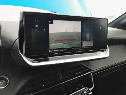 Photo 22 Peugeot 208  PureTech 100 S&S EAT8