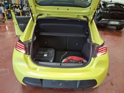 Photo 5 Peugeot 208  Electrique 50 kWh 136ch