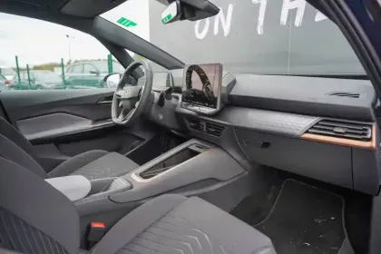 Photo 8 Cupra Born  230 ch - Batterie XL