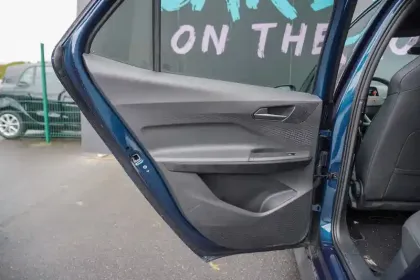 Photo 16 Cupra Born  230 ch - Batterie XL