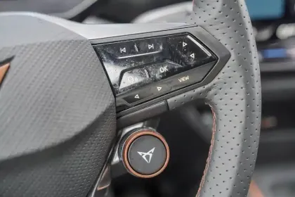 Photo 21 Cupra Born  230 ch - Batterie XL