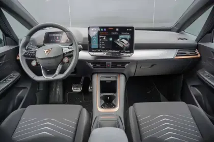 Photo 18 Cupra Born  230 ch - Batterie XL