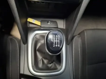 Photo 36 Renault Megane Mégane IV Berline Blue dCi 115 - 21N