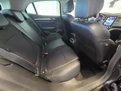 Photo 20 Renault Megane Mégane IV Berline Blue dCi 115 EDC - 21N