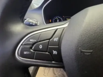 Photo 30 Renault Megane Mégane IV Berline Blue dCi 115 EDC - 21N