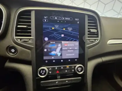 Photo 27 Renault Megane Mégane IV Berline Blue dCi 115 EDC - 21N