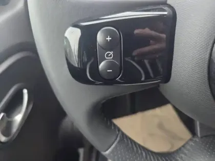 Photo 32 Renault Twingo  III SCe 65