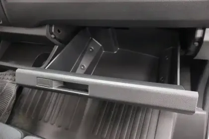 Photo 82 Renault Master  CA TRAC F3500 L2H2 BLUE DCI 150