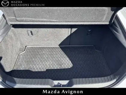 Photo 4 Mazda Mazda3  5 portes 2.0L e-SKYACTIV-X M Hybrid 186 ch BVA6