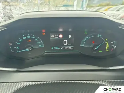 Photo 16 Peugeot 208  Electrique 50 kWh 136ch