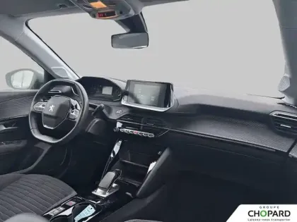 Photo 12 Peugeot 208  Electrique 50 kWh 136ch