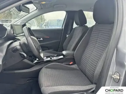 Photo 31 Peugeot 208  Electrique 50 kWh 136ch