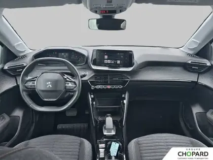 Photo 11 Peugeot 208  Electrique 50 kWh 136ch