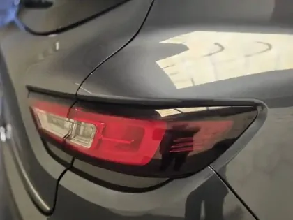 Photo 32 Renault Clio  dCi 90 E6C EDC