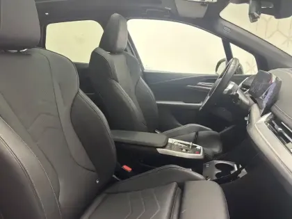 Photo 17 BMW Serie 2 Active Tourer 225e xDrive 245 ch DKG7