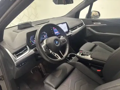 Photo 3 BMW Serie 2 Active Tourer 225e xDrive 245 ch DKG7