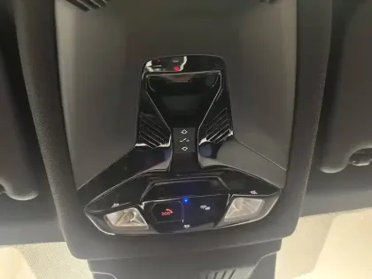 Photo 37 BMW Serie 2 Active Tourer 225e xDrive 245 ch DKG7