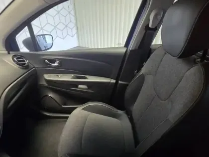 Photo 24 Renault Captur  TCe 150 FAP