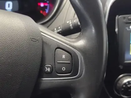 Photo 22 Renault Captur  TCe 150 FAP