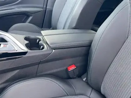 Photo 49 Peugeot 5008  BlueHDi 130ch S&S EAT8