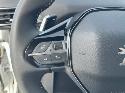 Photo 55 Peugeot 5008  BlueHDi 130ch S&S EAT8