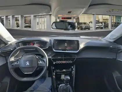Photo 7 Peugeot 208  PureTech 100 S&S BVM6