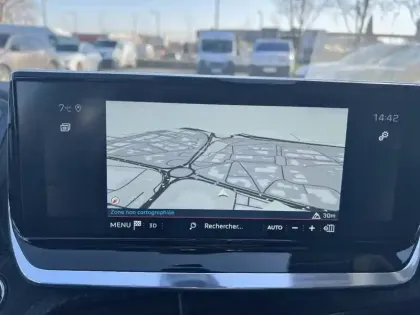 Photo 30 Peugeot 208  PureTech 100 S&S BVM6