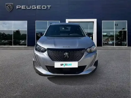 Photo 1 Peugeot 2008  PureTech 130 S&S EAT8